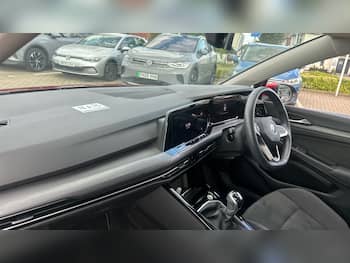Used Volkswagen Golf 2022 for sale - 79801832: Photo