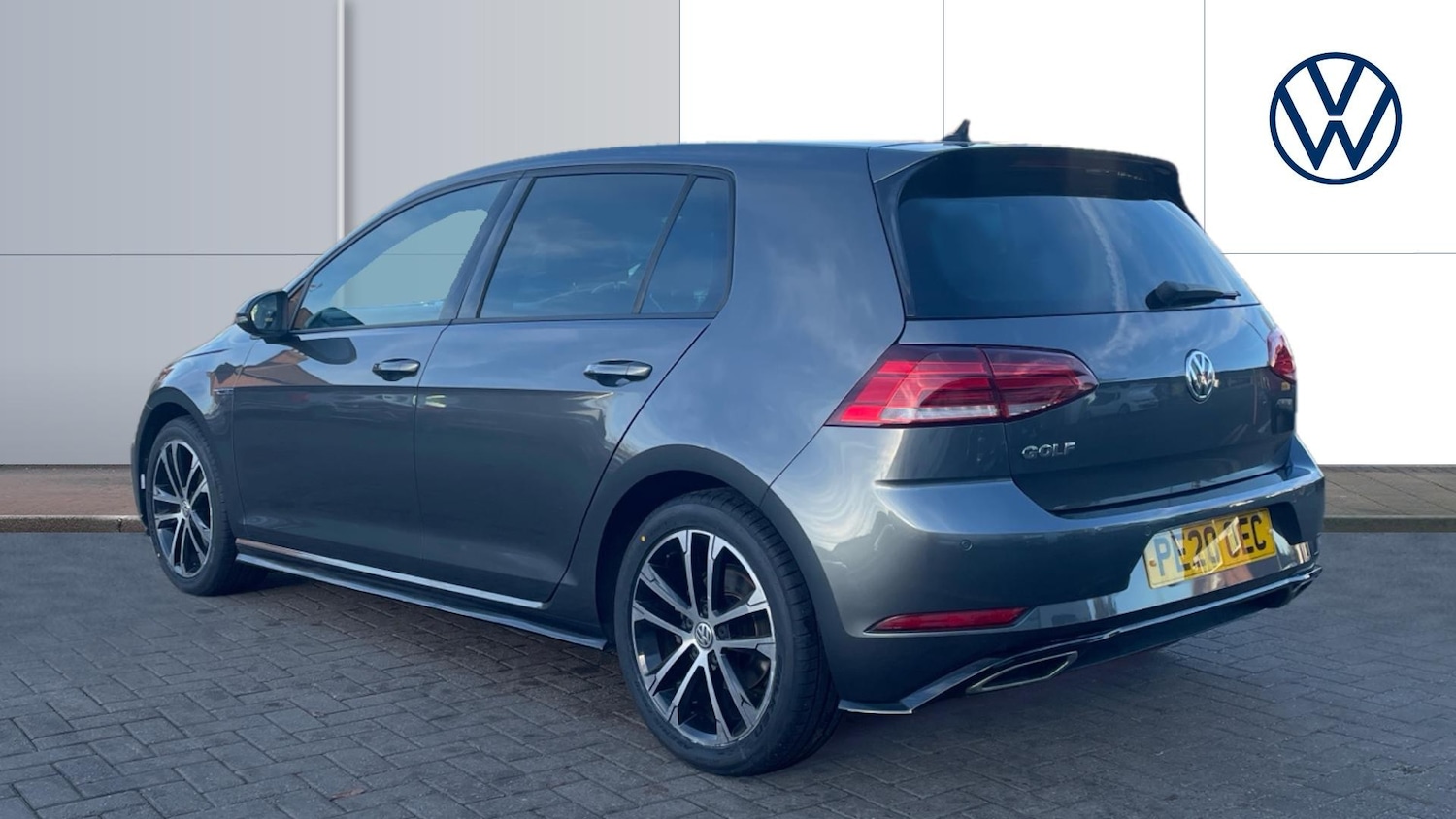 Used Volkswagen Golf 2020 for sale - 76663617: Photo 3