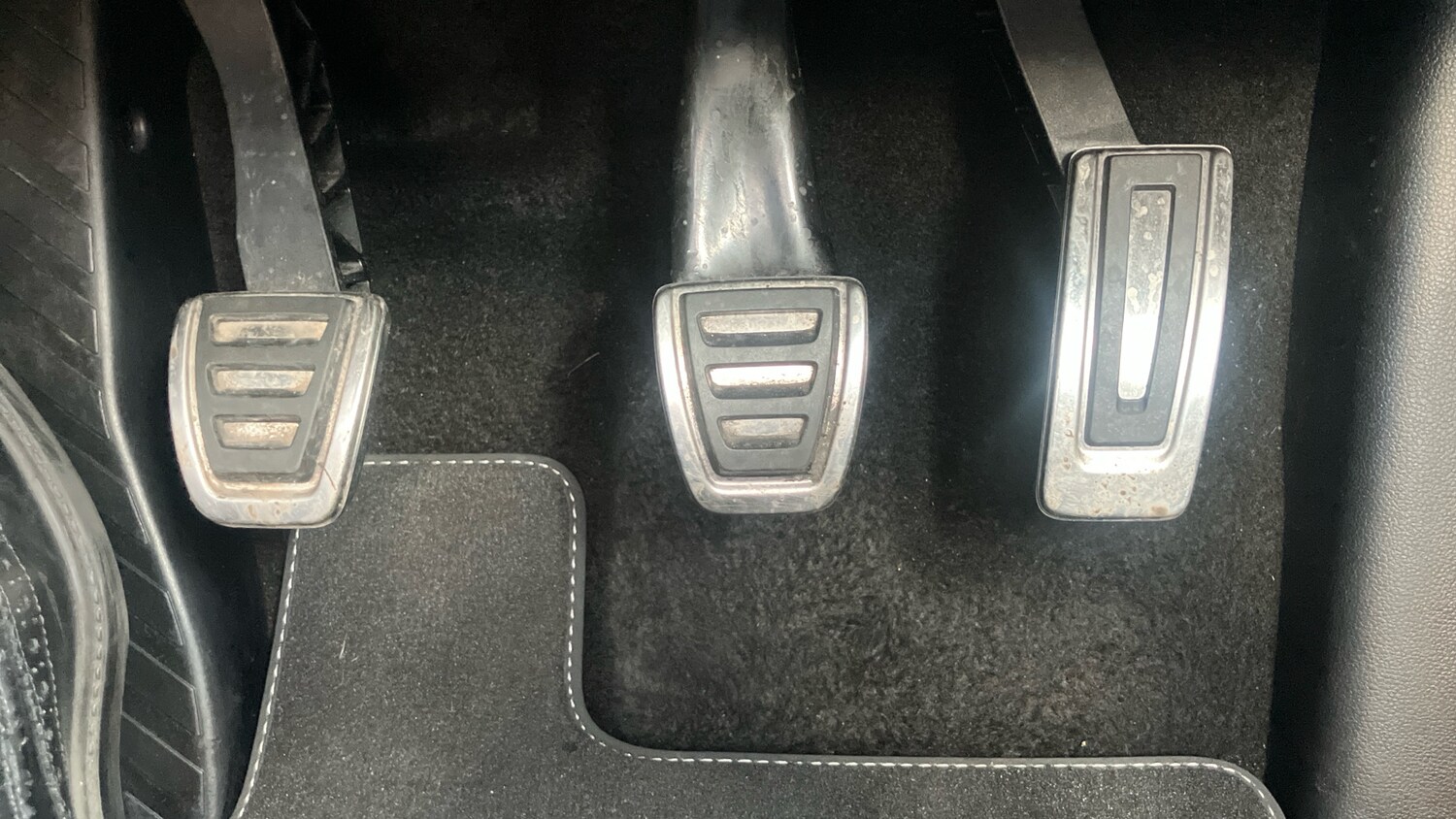 Used Volkswagen T-Roc 2023 for sale - 76343908: Photo 23
