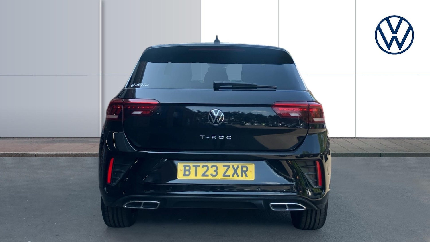 Used Volkswagen T-Roc 2023 for sale - 76343908: Photo 8
