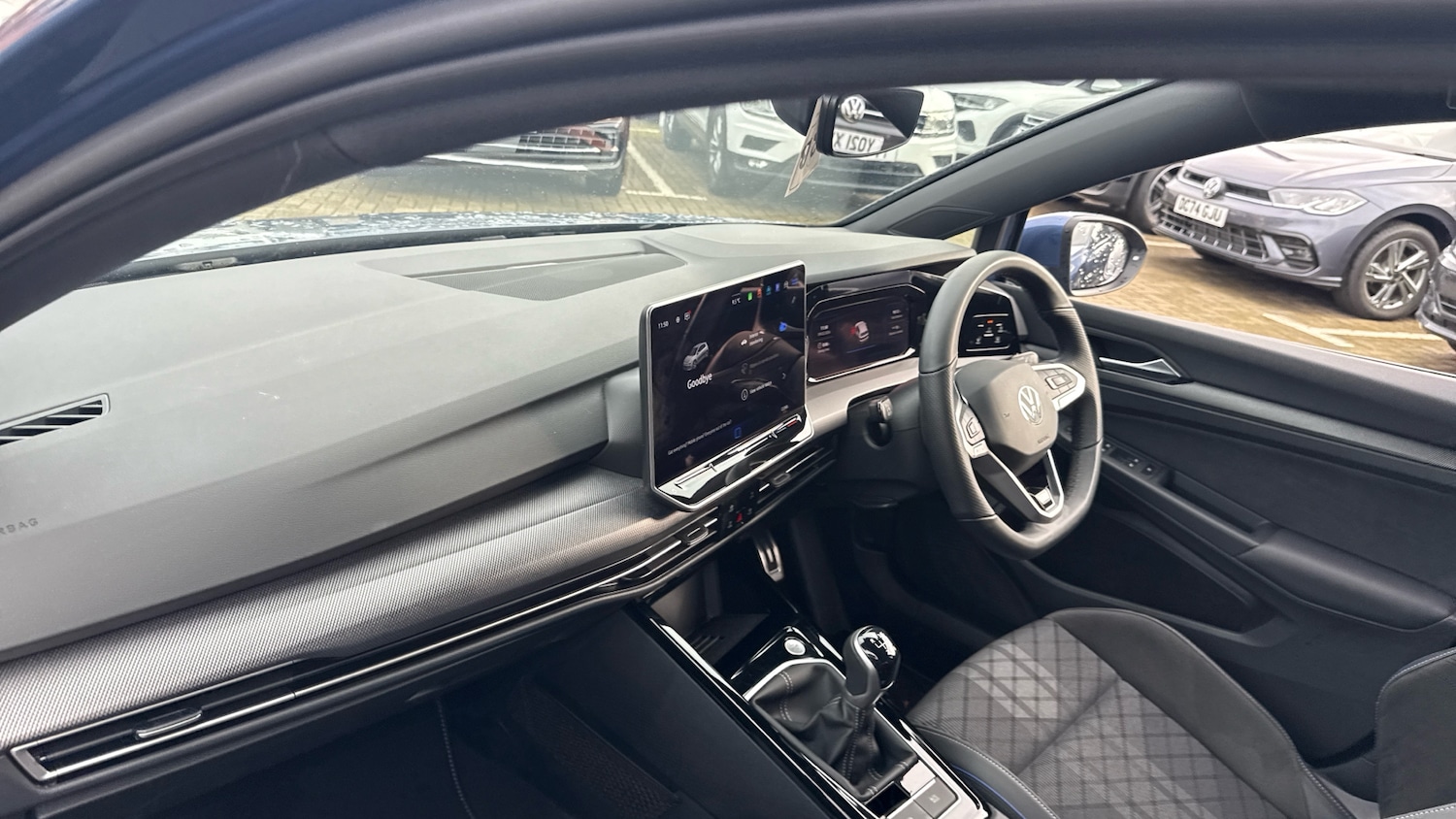 Used Volkswagen Golf 2025 for sale - 77493224: Photo 2