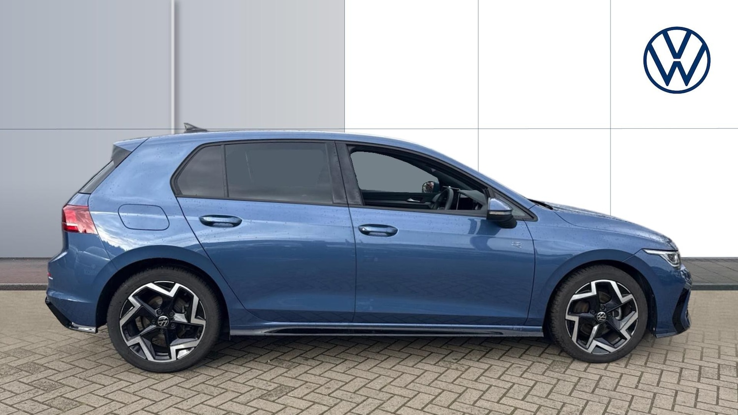 Used Volkswagen Golf 2025 for sale - 77493224: Photo 4