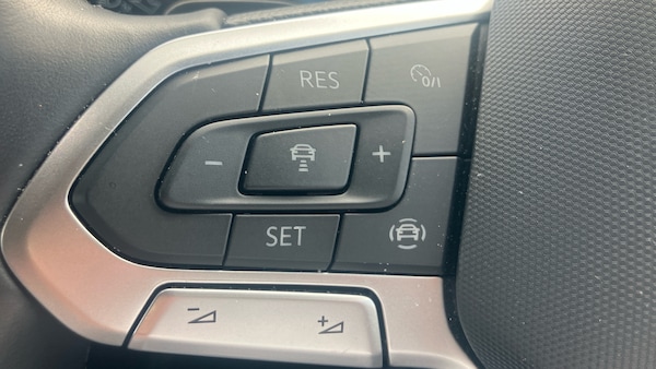 Used Volkswagen T-Cross 2024 for sale - 76196352: Photo 17