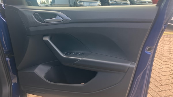 Used Volkswagen T-Cross 2024 for sale - 76196352: Photo 19