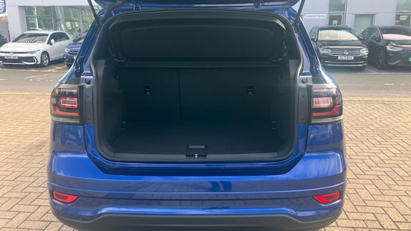 Used Volkswagen T-Cross 2024 for sale - 76196352: Photo 20