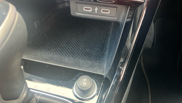 Used Volkswagen T-Cross 2024 for sale - 76196352: Photo 25