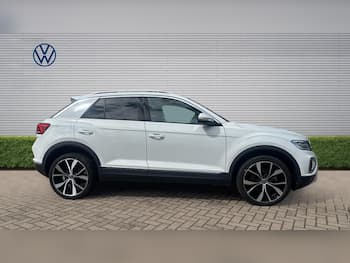 Used Volkswagen T-Roc 2023 for sale - 79719586: Photo