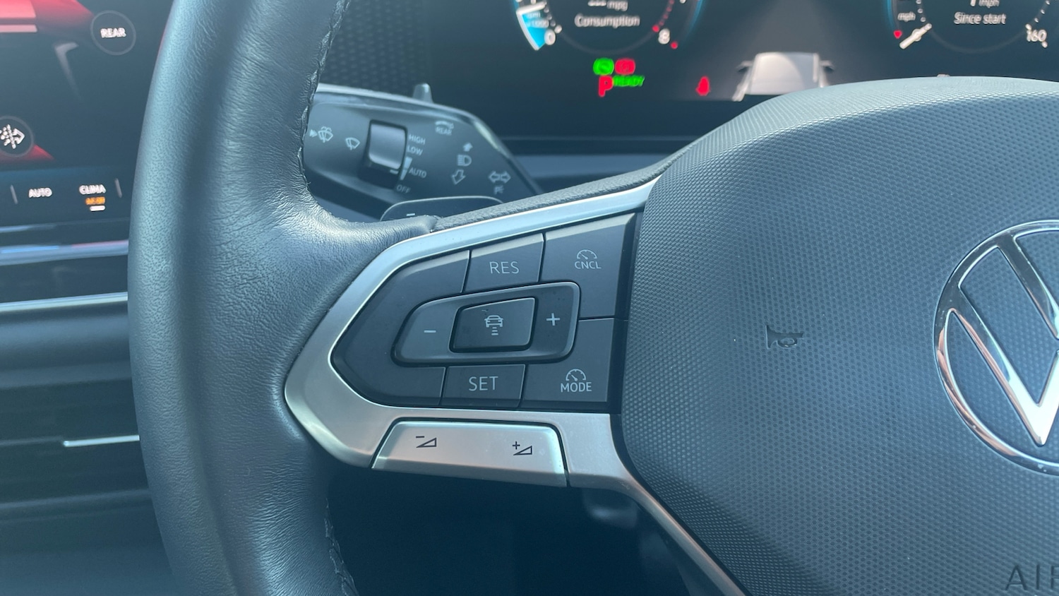 Used Volkswagen Tiguan 2024 for sale - 77078971: Photo 17