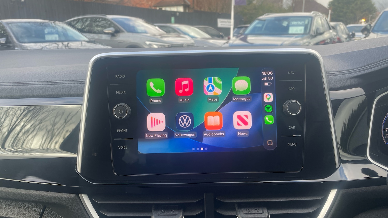 Used Volkswagen T-Roc 2025 for sale - 78081631: Photo 12