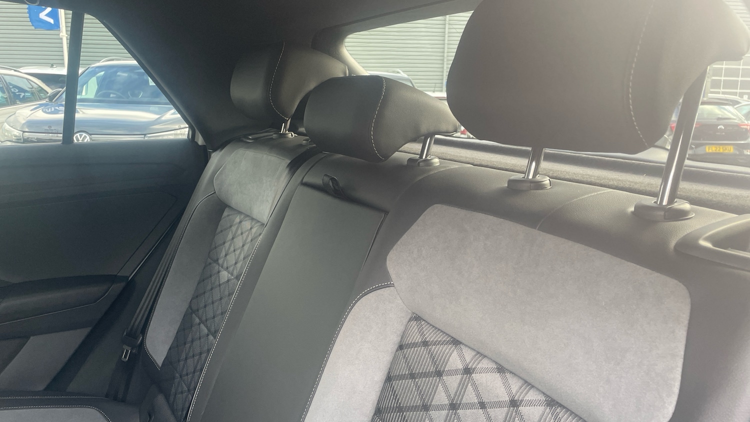 Used Volkswagen T-Roc 2025 for sale - 78081631: Photo 23