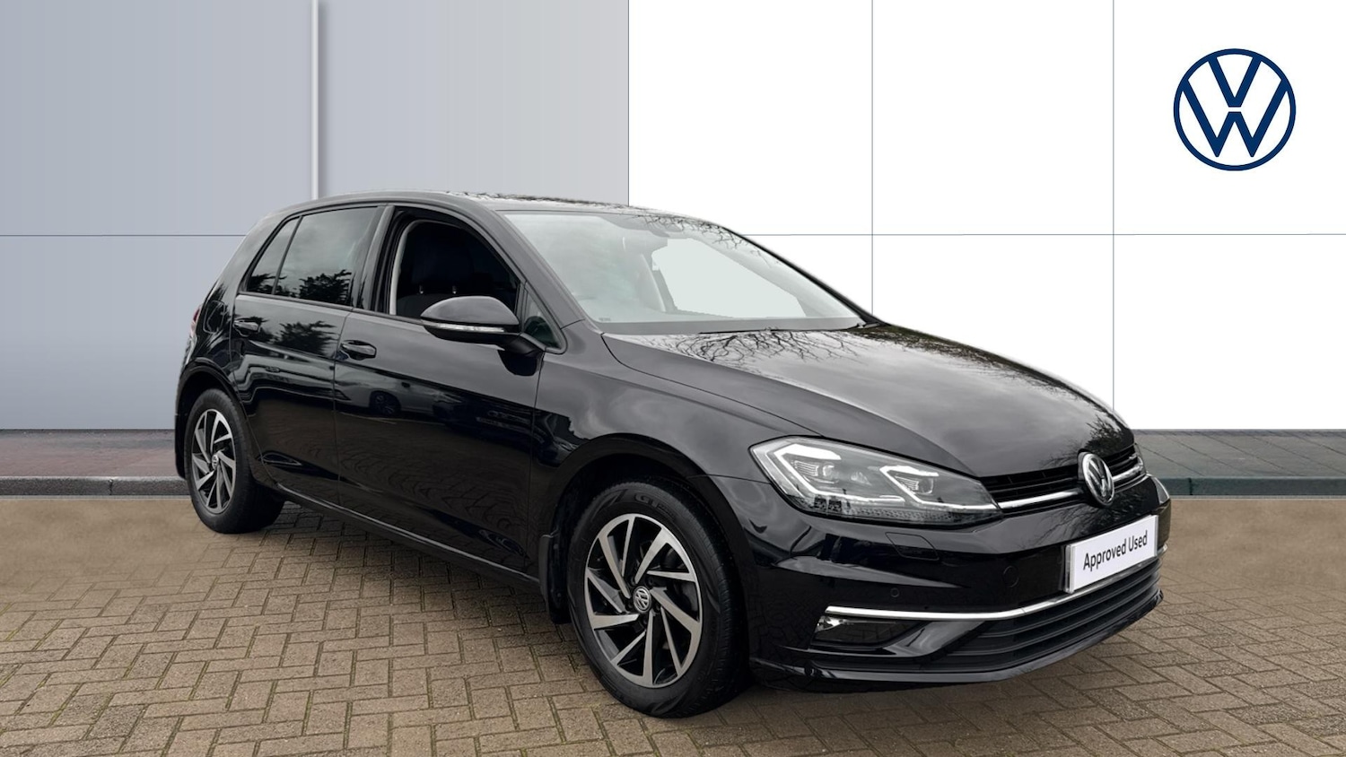 Used Volkswagen Golf 2020 for sale - 76881539: Photo 1