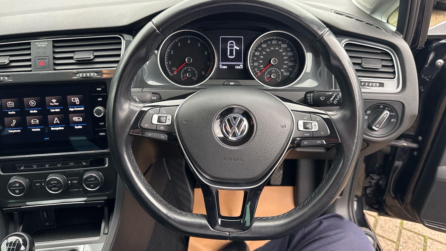 Used Volkswagen Golf 2020 for sale - 76881539: Photo 10