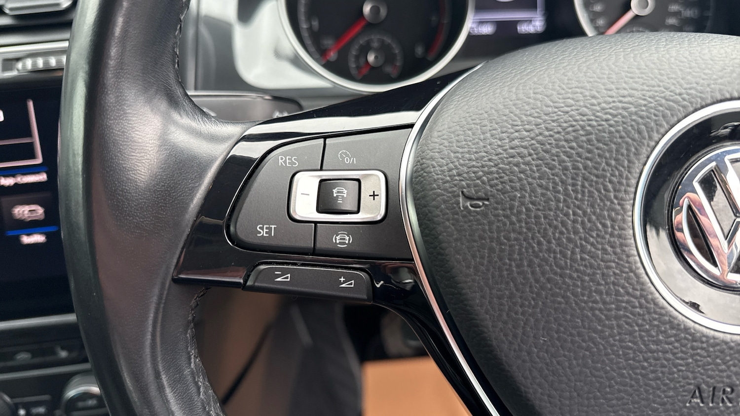 Used Volkswagen Golf 2020 for sale - 76881539: Photo 17