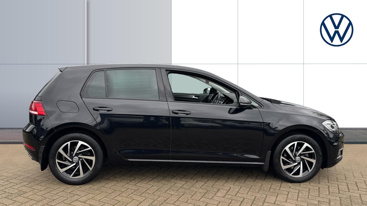 Used Volkswagen Golf 2020 for sale - 76881539: Photo 4