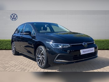 Used Volkswagen Golf 2023 for sale - 78370839: Photo