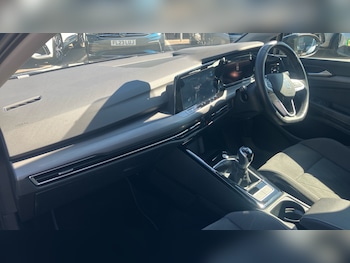 Used Volkswagen Golf 2023 for sale - 78370839: Photo