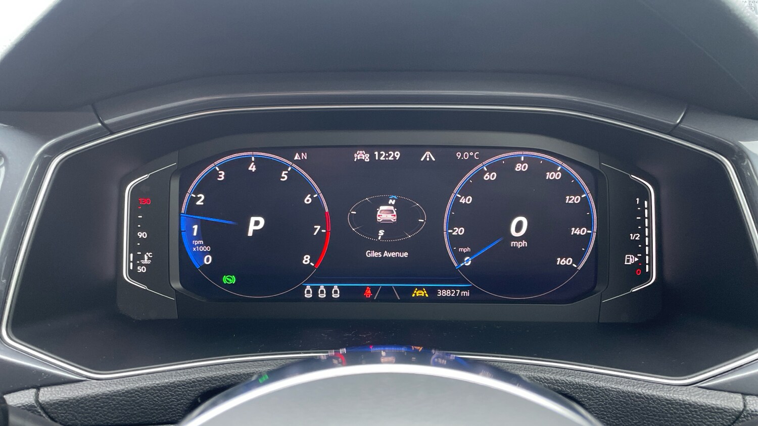 Used Volkswagen T-Roc 2021 for sale - 77516345: Photo 11