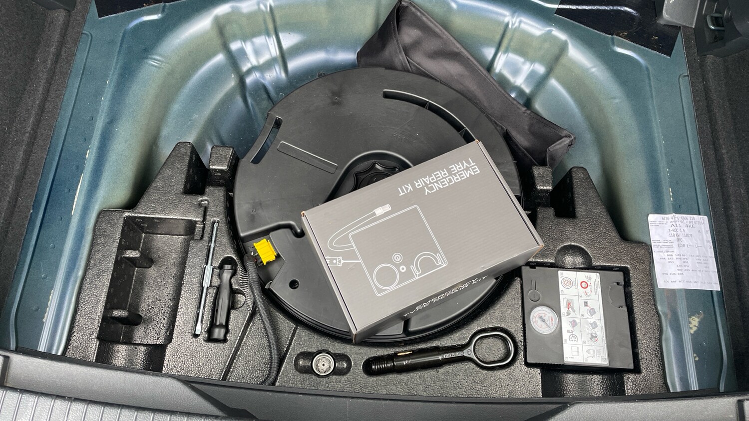 Used Volkswagen T-Roc 2021 for sale - 77516345: Photo 23