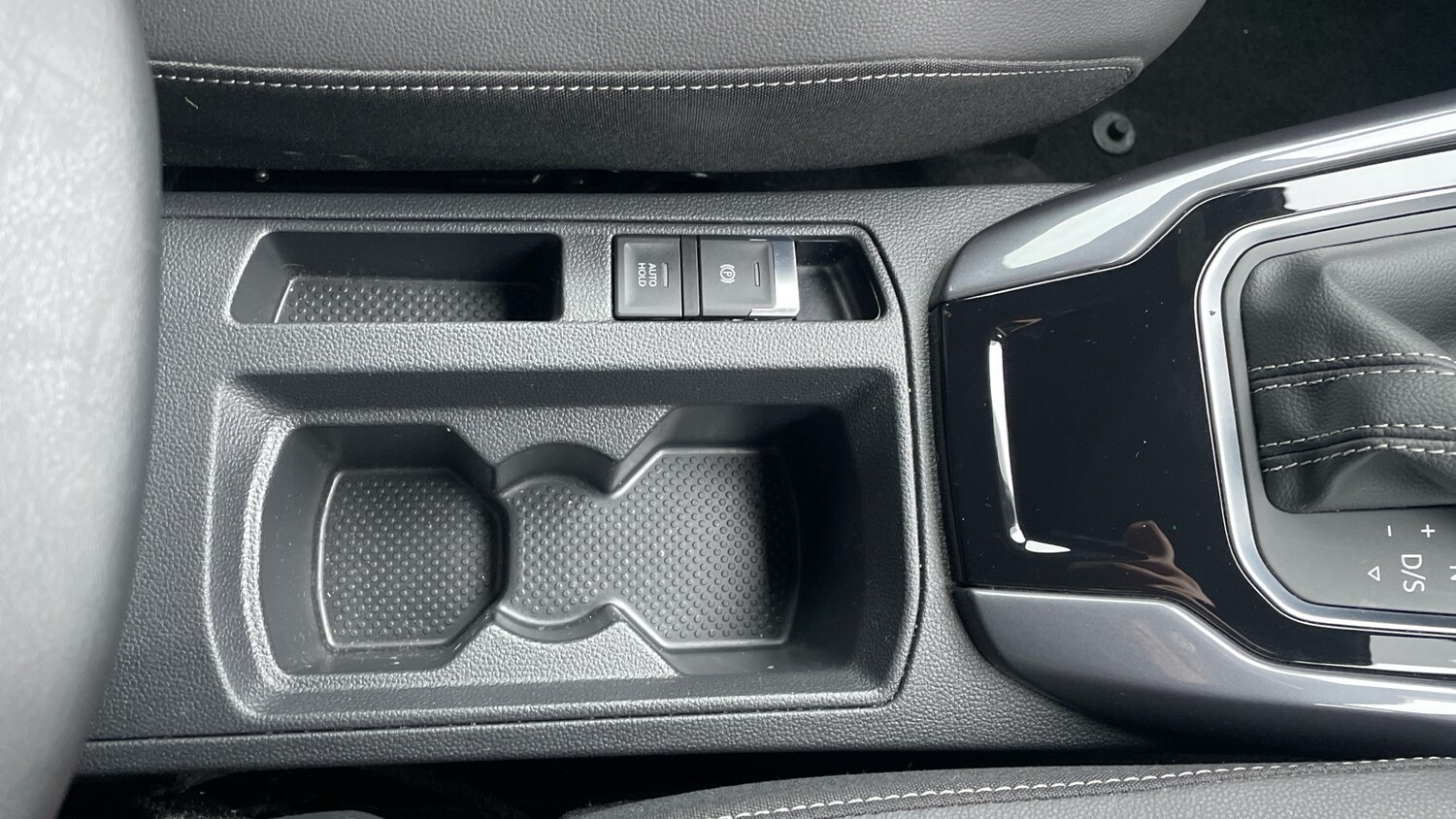 Used Volkswagen T-Roc 2021 for sale - 77516345: Photo 40