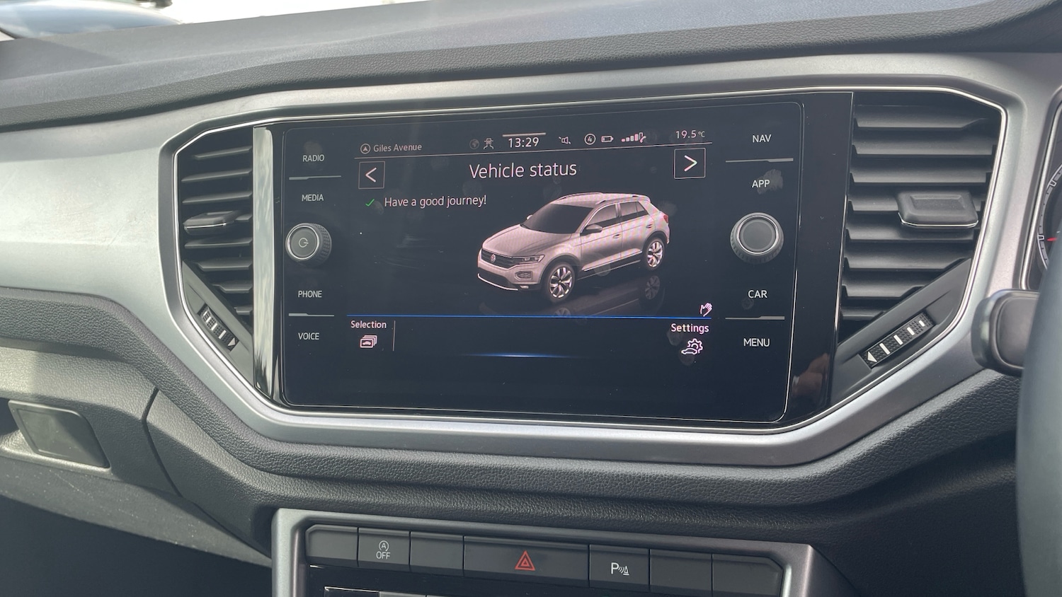 Used Volkswagen T-Roc 2021 for sale - 76076265: Photo 25