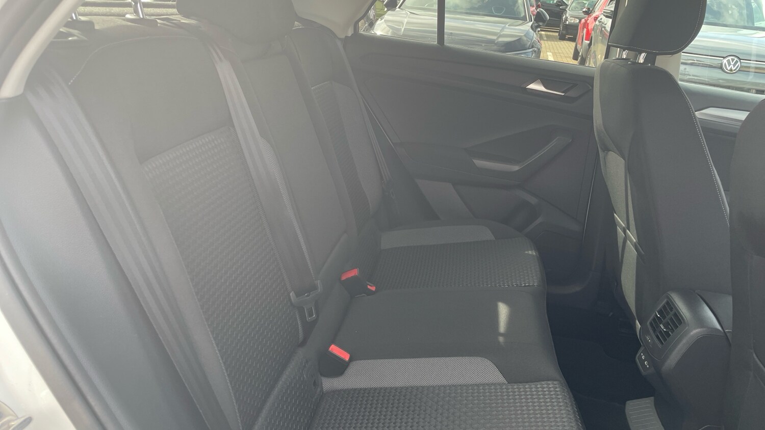 Used Volkswagen T-Roc 2021 for sale - 76076265: Photo 36