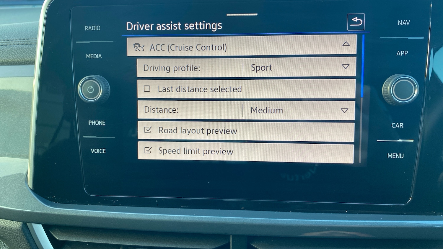 Used Volkswagen T-Roc 2022 for sale - 77136068: Photo 30