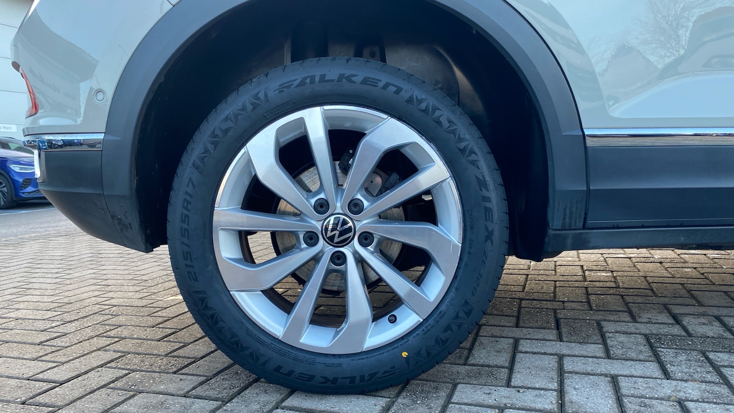 Used Volkswagen T-Roc 2022 for sale - 77136068: Photo 5