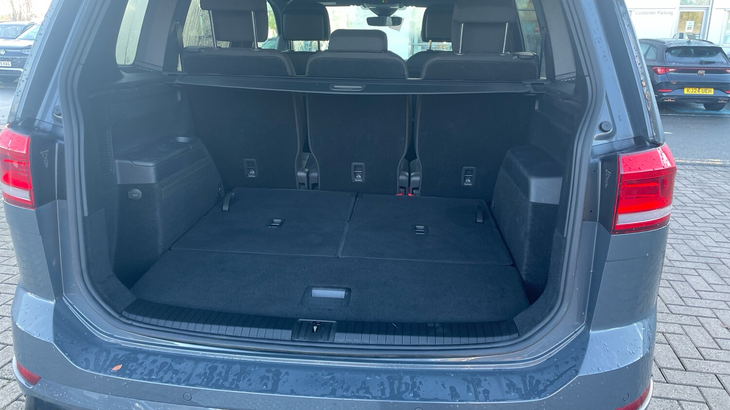 Used Volkswagen Touran 2022 for sale - 76818768: Photo 41