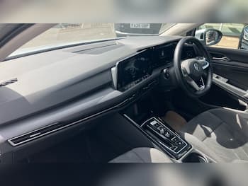 Used Volkswagen Golf 2022 for sale - 79627862: Photo
