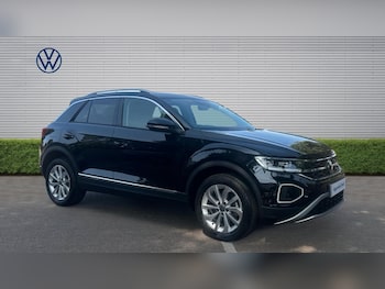 Used Volkswagen T-Roc 2025 for sale - 79330120: Photo