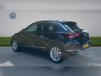 Used Volkswagen T-Roc 2025 for sale - 79330120: Photo