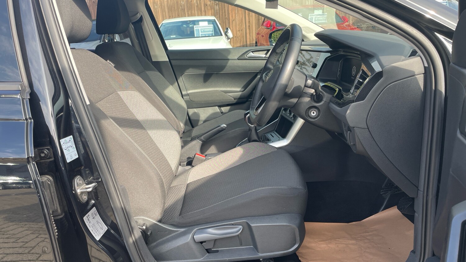 Used Volkswagen Polo 2022 for sale - 76252550: Photo 15