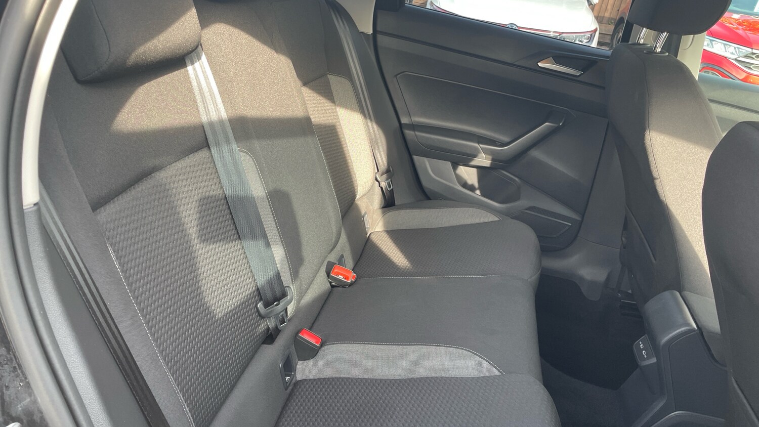 Used Volkswagen Polo 2022 for sale - 76252550: Photo 33