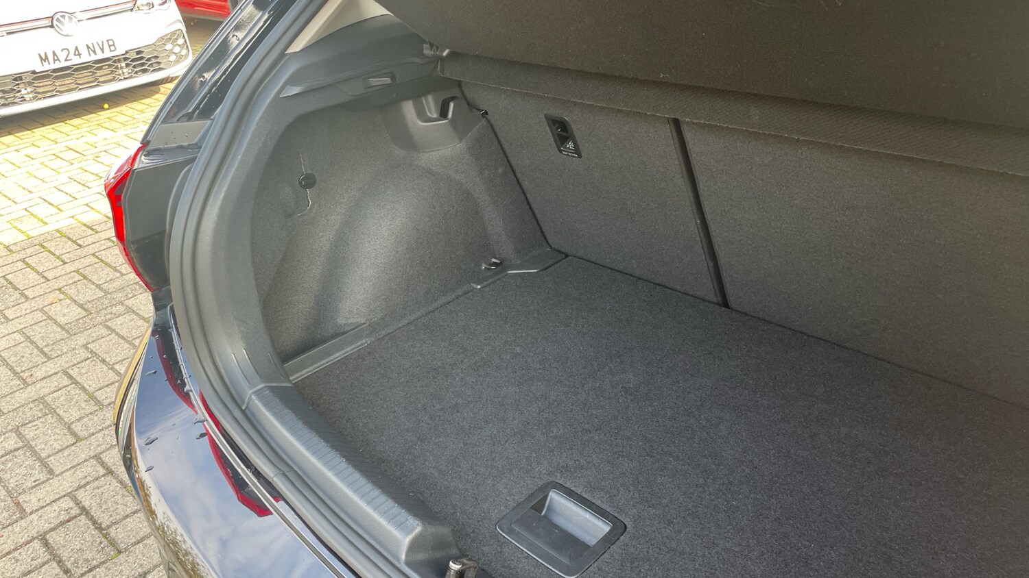 Used Volkswagen Polo 2022 for sale - 76252550: Photo 35