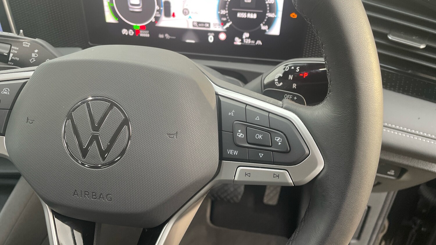 Used Volkswagen Tiguan 2024 for sale - 76541701: Photo 18