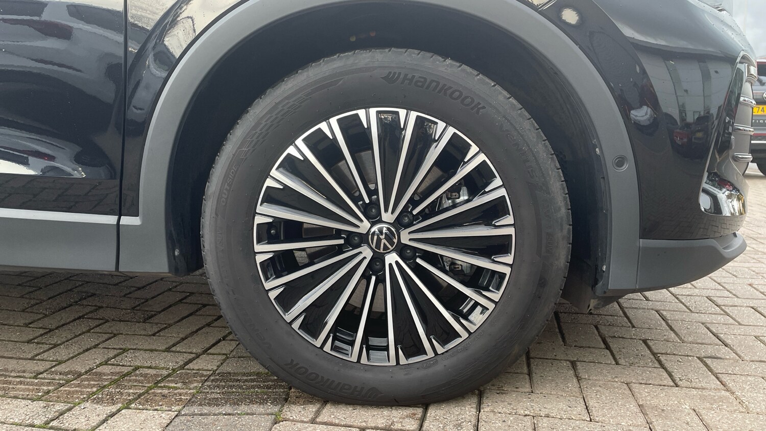 Used Volkswagen Tiguan 2024 for sale - 76541701: Photo 5