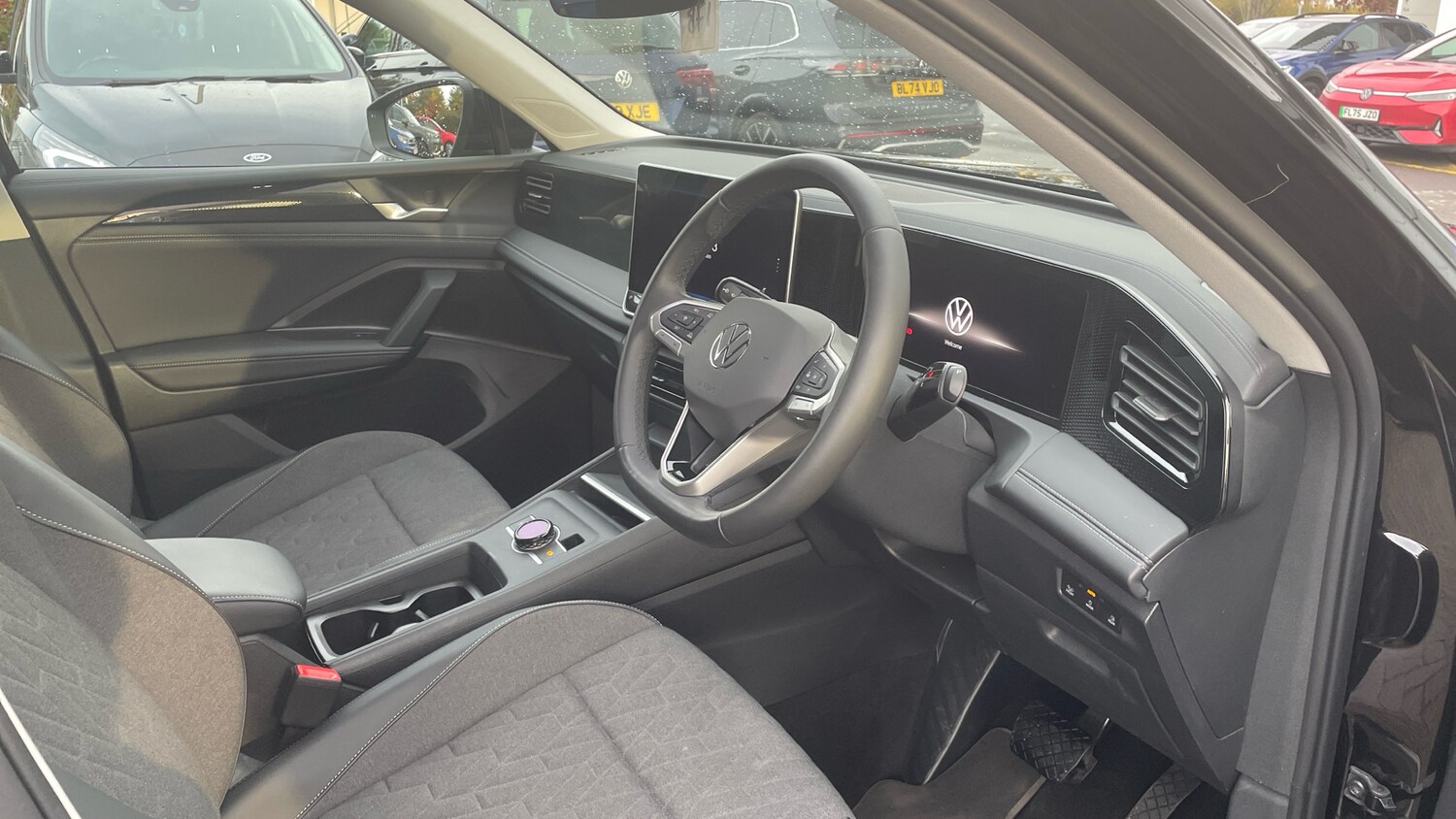 Used Volkswagen Tiguan 2024 for sale - 76541701: Photo 6