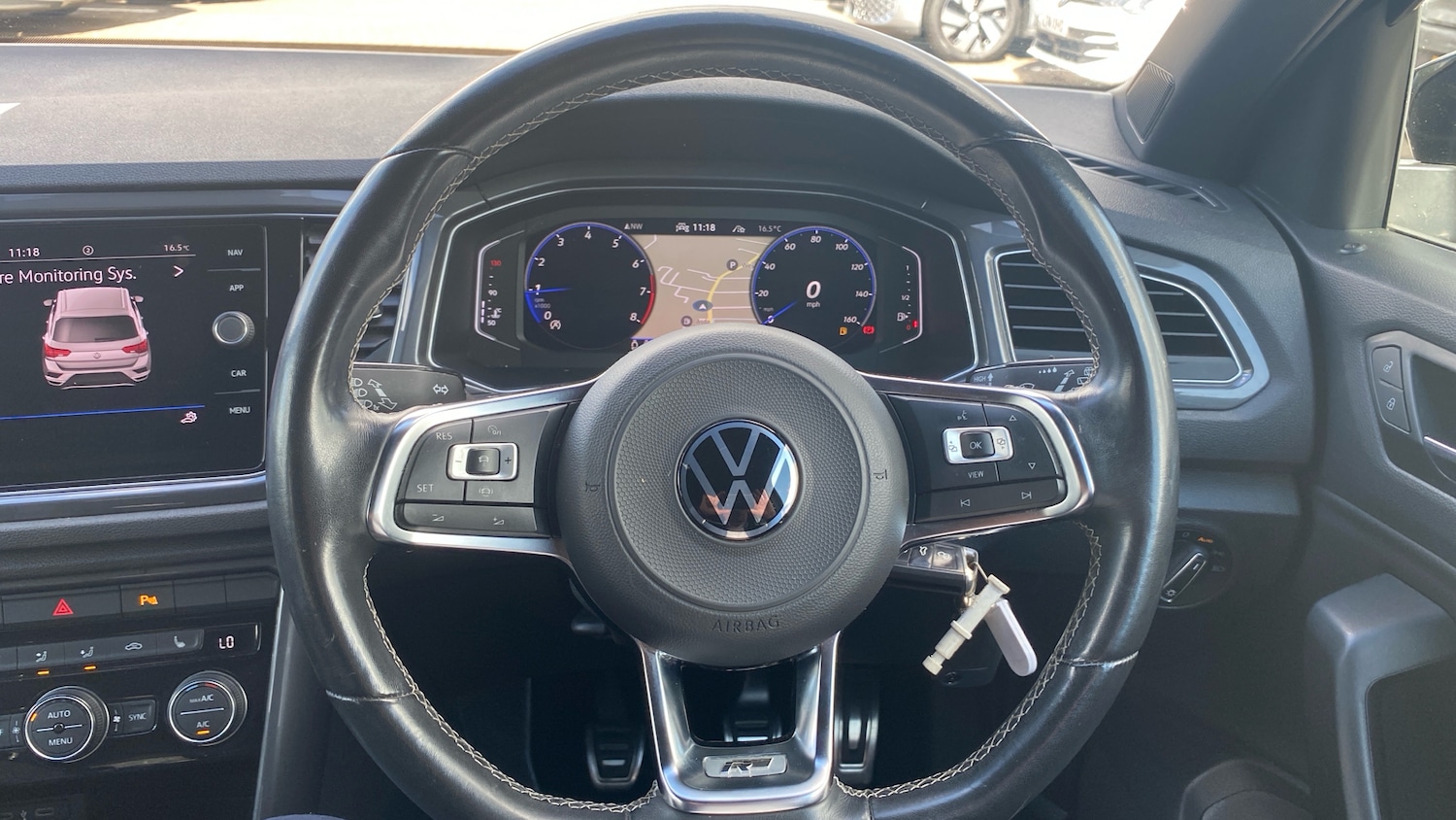 Used Volkswagen T-Roc 2021 for sale - 76076257: Photo 10
