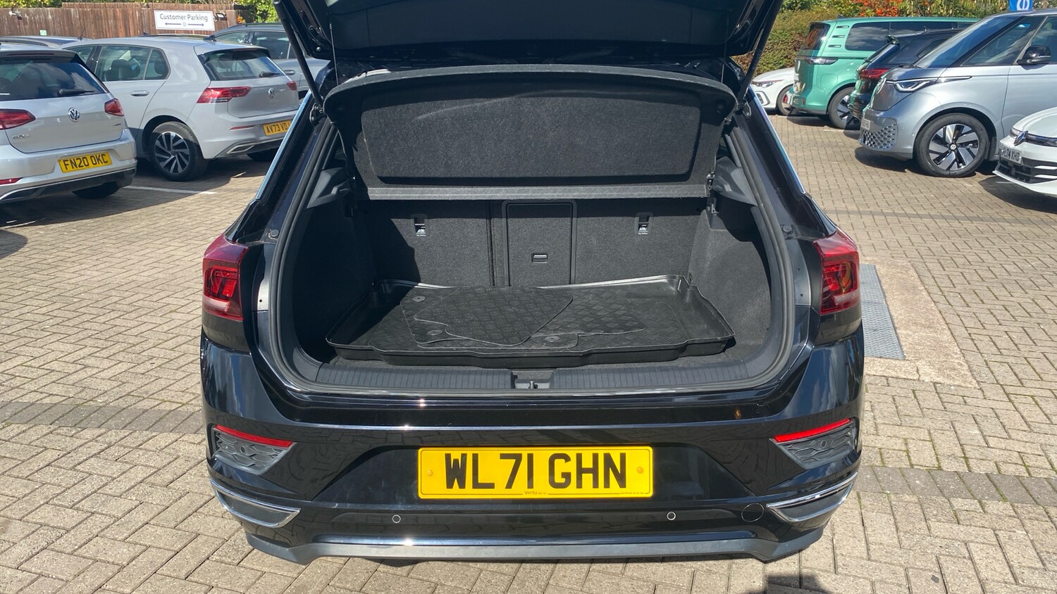 Used Volkswagen T-Roc 2021 for sale - 76076257: Photo 20