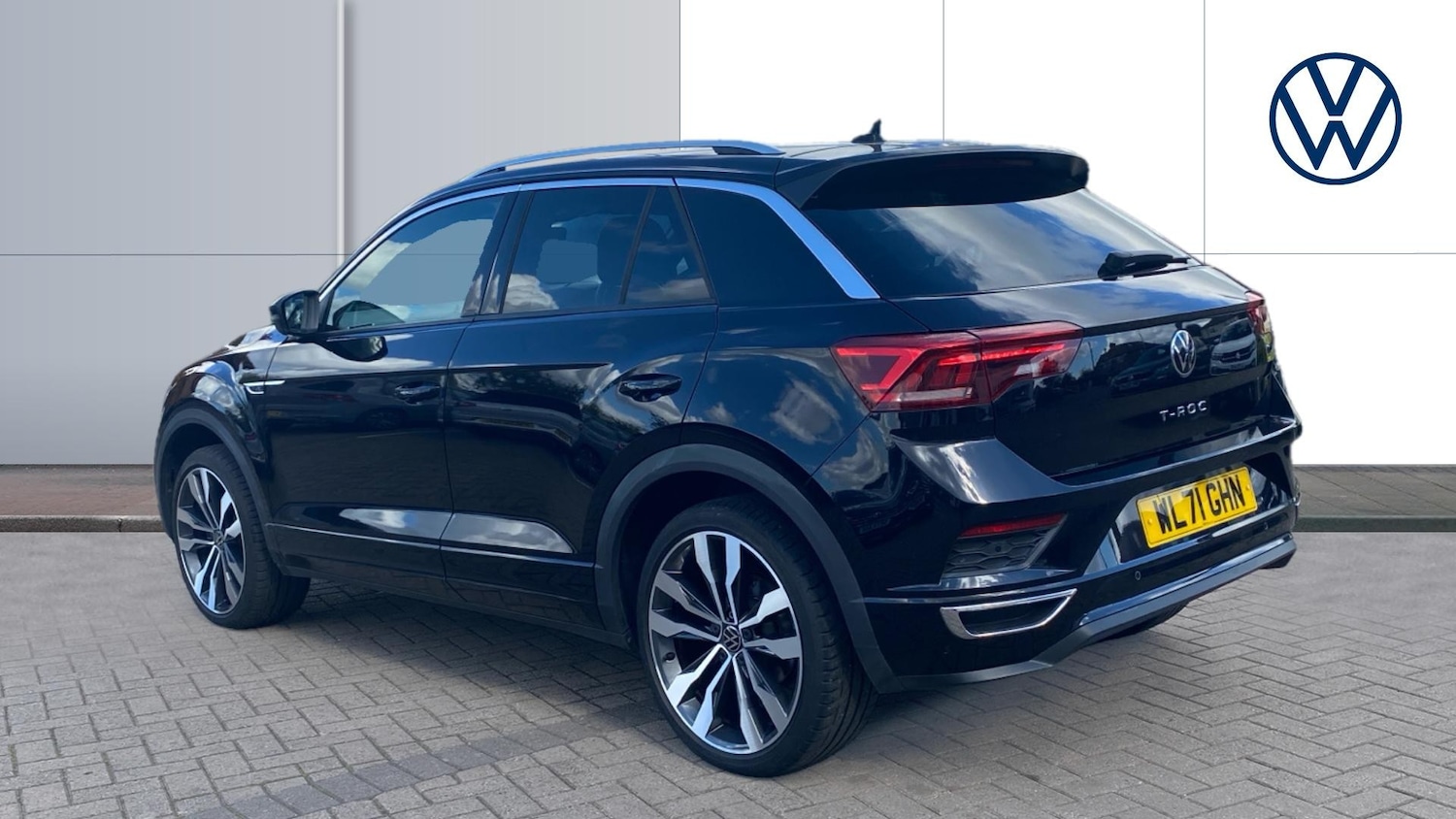 Used Volkswagen T-Roc 2021 for sale - 76076257: Photo 3