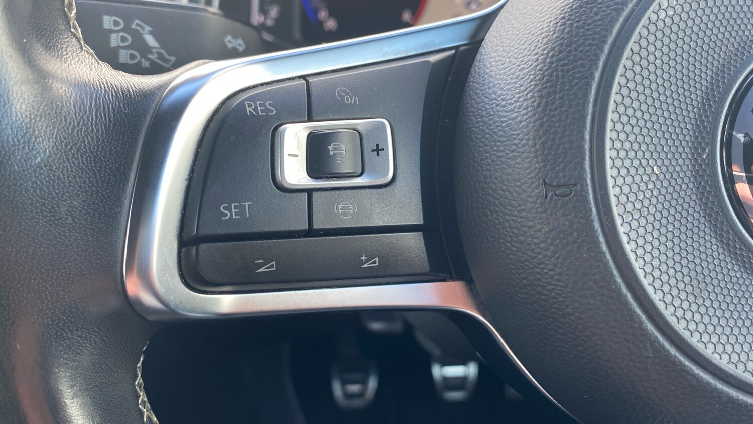 Used Volkswagen T-Roc 2021 for sale - 76076257: Photo 45