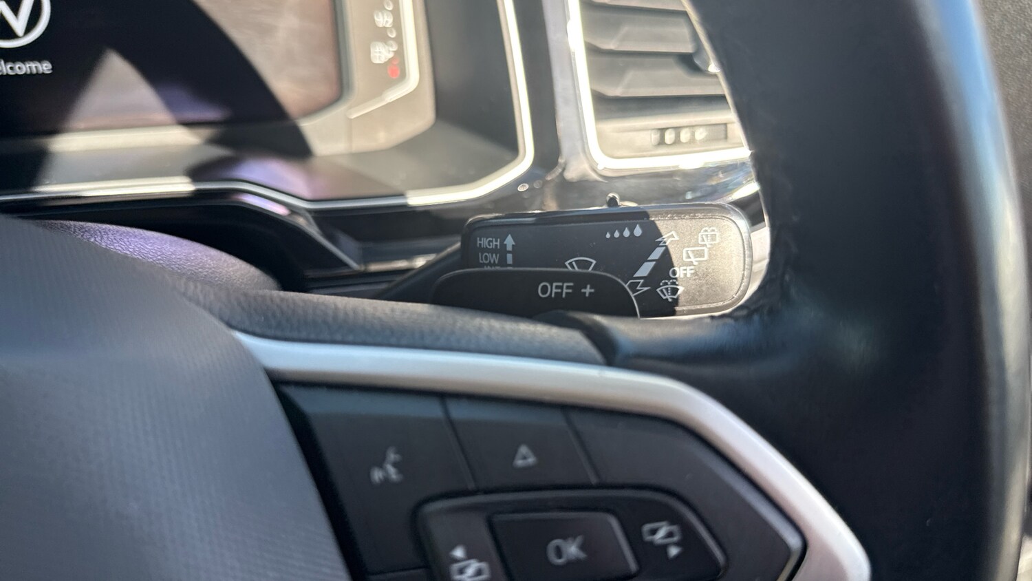 Used Volkswagen Taigo 2023 for sale - 76320007: Photo 23