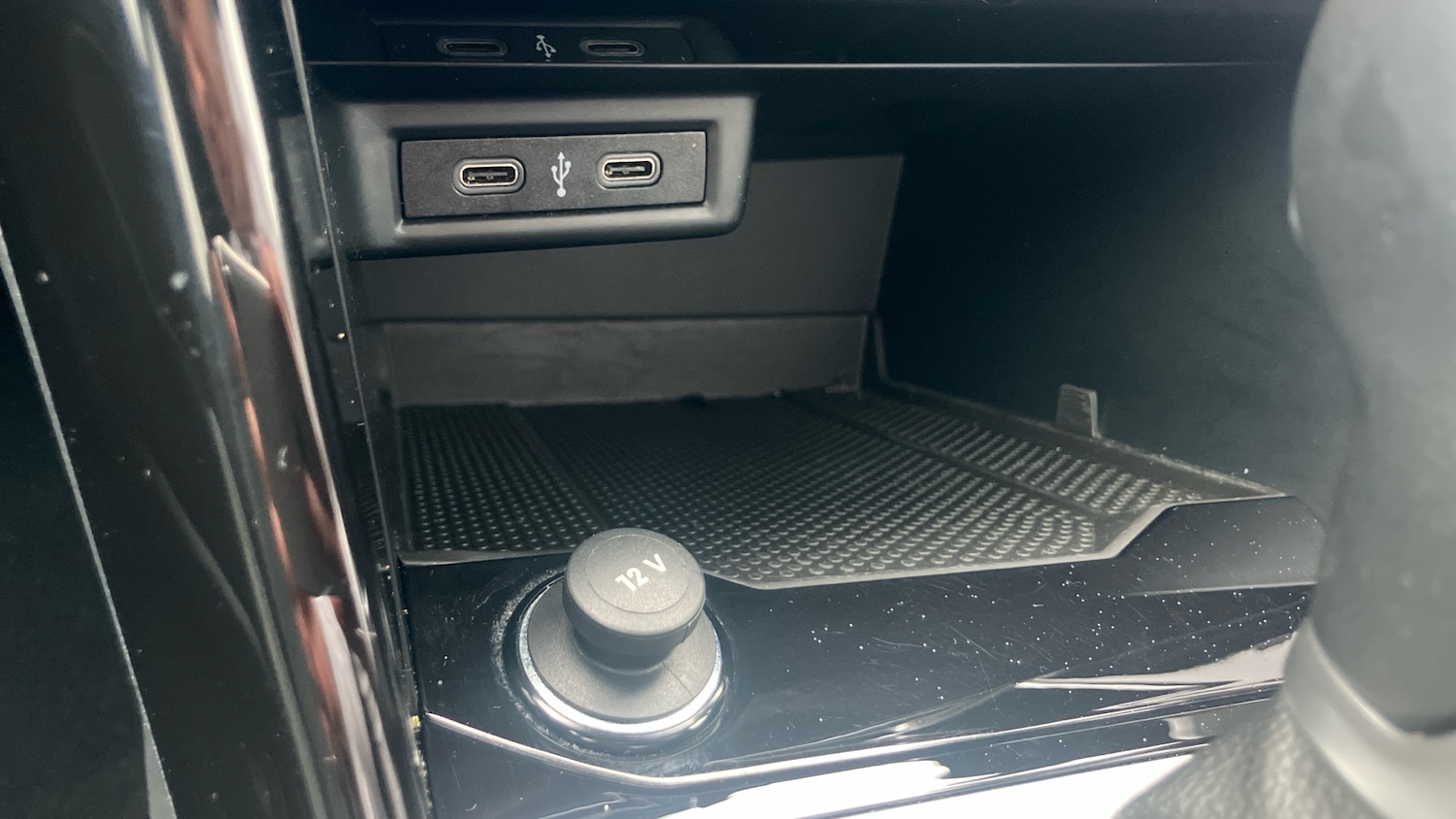 Used Volkswagen T-Roc 2022 for sale - 76340462: Photo 28