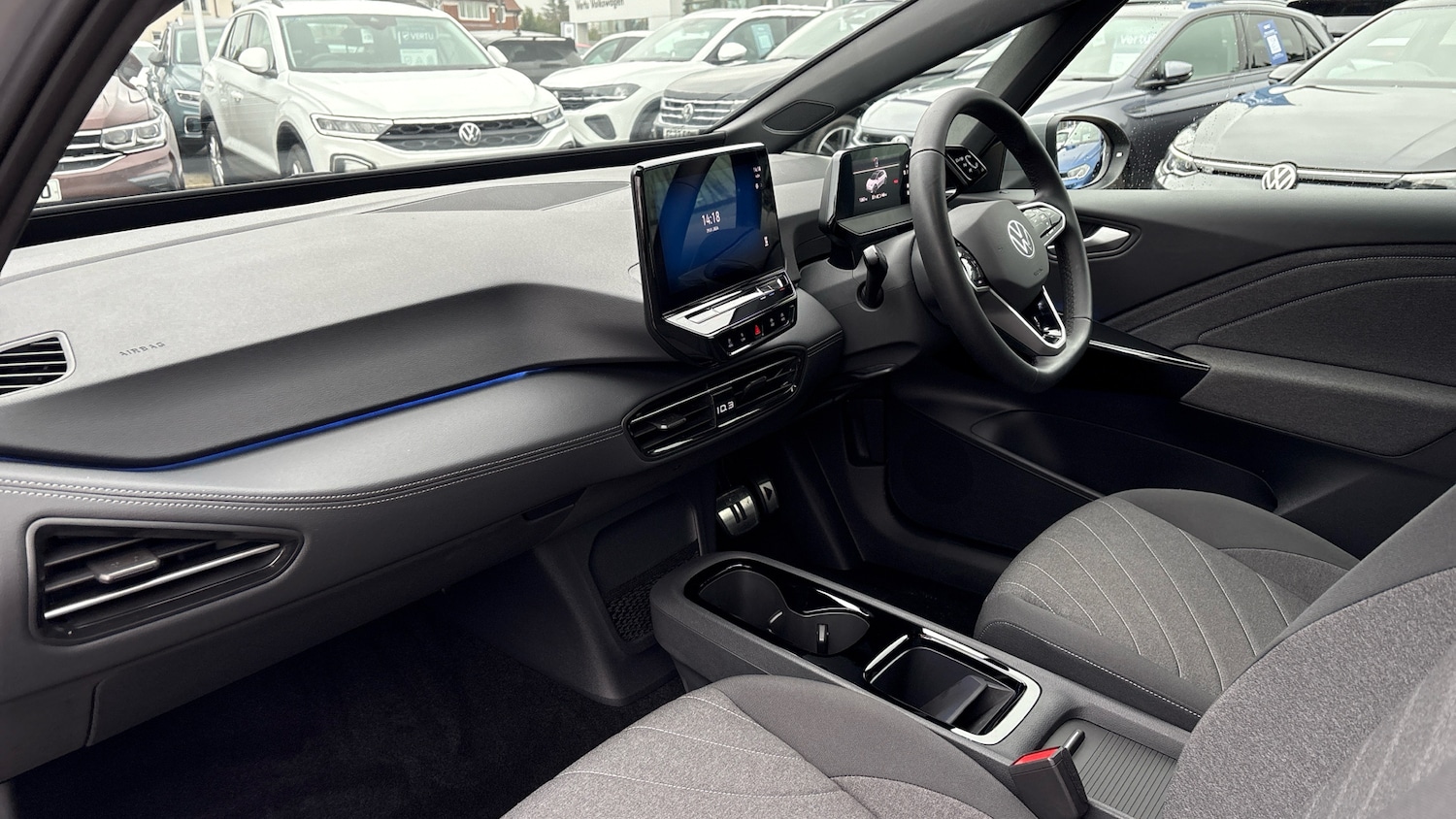 Used Volkswagen ID.3 2024 for sale - 77377972: Photo 2