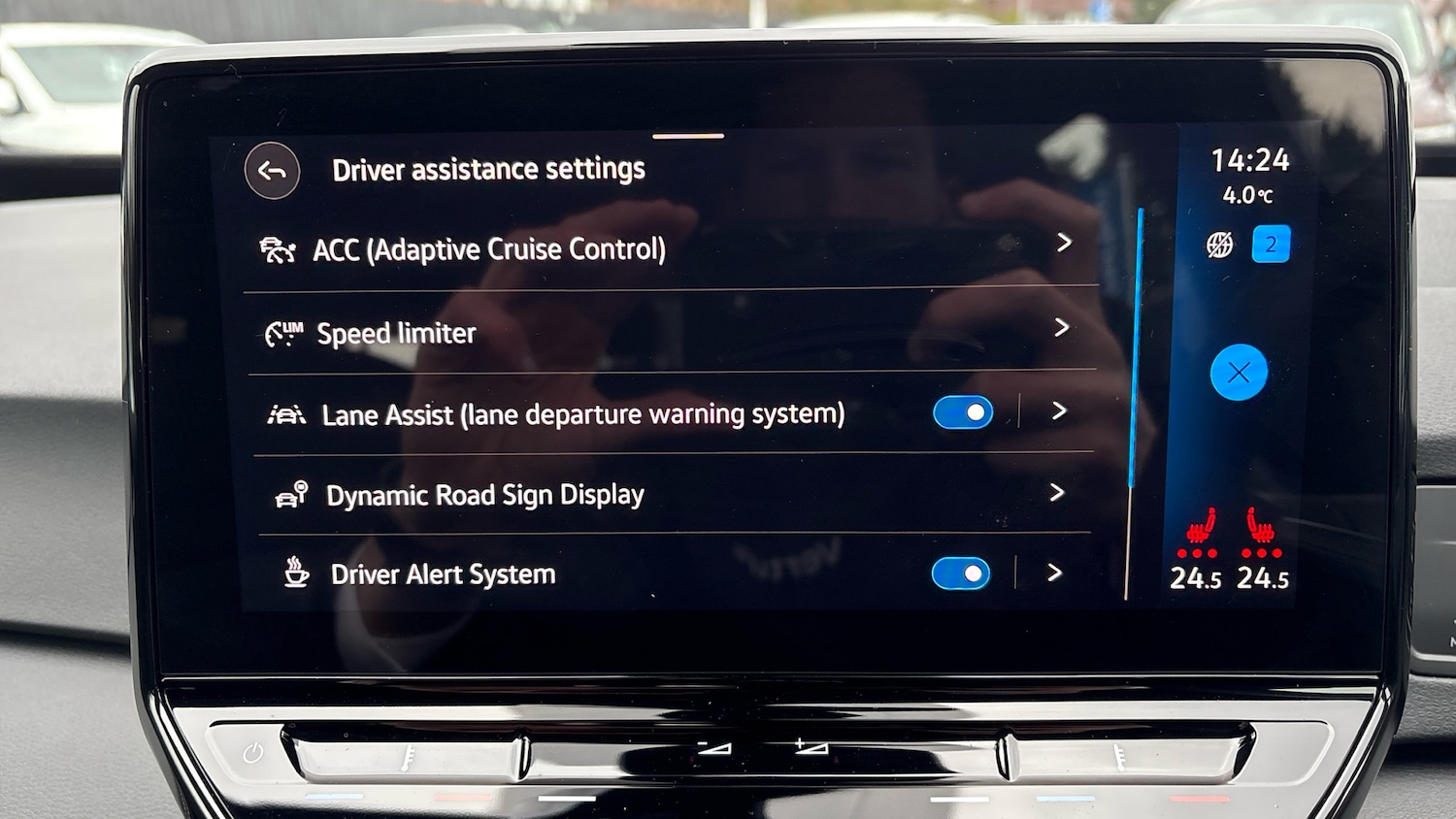 Used Volkswagen ID.3 2024 for sale - 77377972: Photo 35