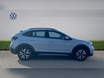 Used Volkswagen Taigo 2023 for sale - 77777439: Photo