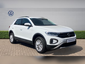 Used Volkswagen T-Roc 2023 for sale - 79330114: Photo