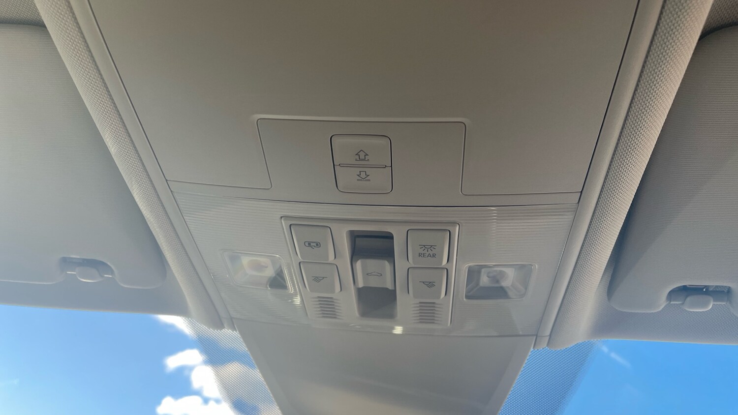 Used Volkswagen Tiguan 2021 for sale - 76038150: Photo 33