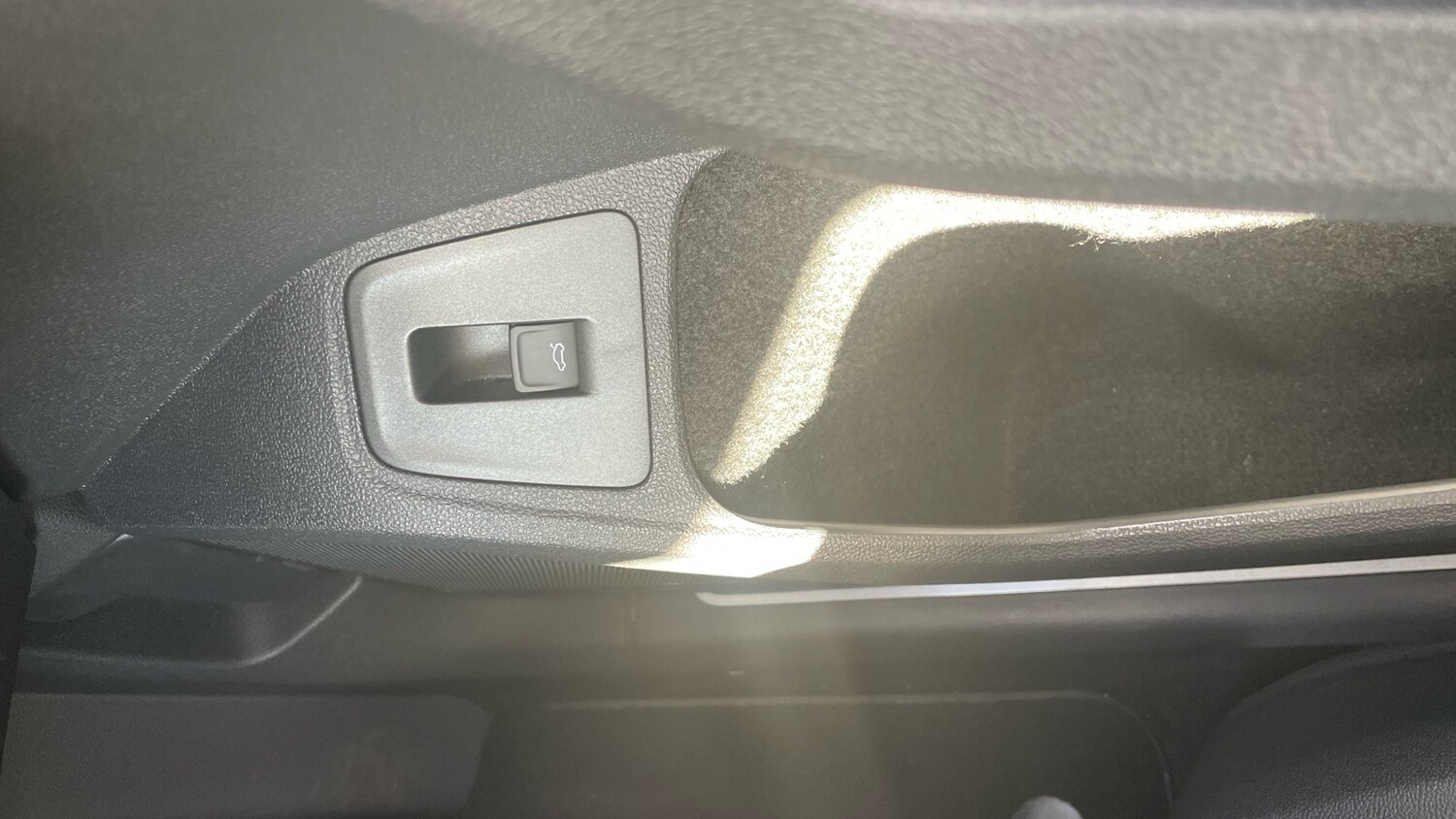 Used Volkswagen Tiguan 2021 for sale - 76038150: Photo 45