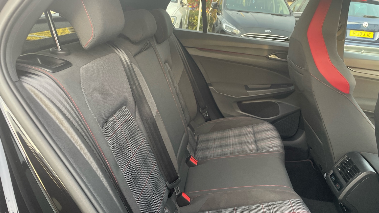 Used Volkswagen Golf 2020 for sale - 76464365: Photo 37